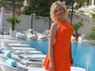 Chat video erotic goldenlledi
