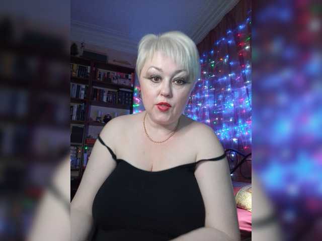 Fotografii _Sonya_ Hey! My name is Sonya! Put love and subscribe! Lovens from 2 tot. No rudeness and swearing in the chat! Peace for Peace!
