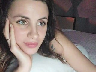 Chat video erotic -EmilyJones-