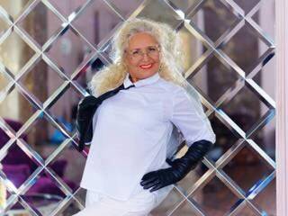 Chat video erotic grannyalisa