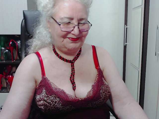 Capturi de ecran de difuzare GrannyWants