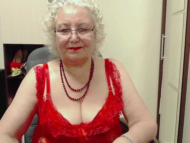Capturi de ecran de difuzare GrannyWants
