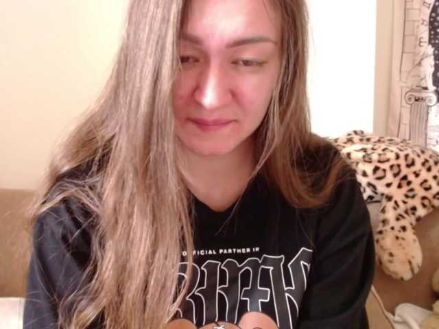 Capturi de ecran de difuzare GreatPriest