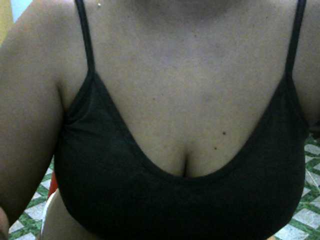 Capturi de ecran de difuzare DynePink