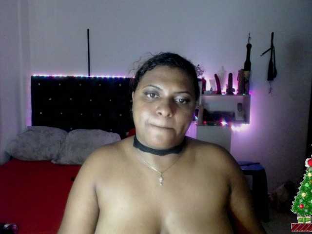 Fotografii hannalemuath #squirt #latina #bigass #bbw helo guys welcome to my room I want to play and do jets a lot today