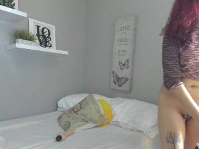 Capturi de ecran de difuzare harleyyred