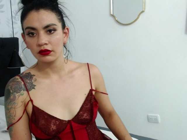 Fotografii HelenaSaphire Hey guys I am feeling some naughty to day and I want to taste you 247