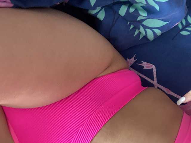 Fotografie a profilului Helenj