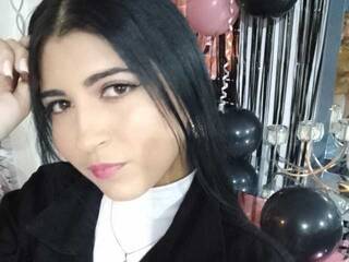 Chat video erotic hellenmoon