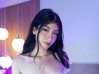 Chat video erotic Hinata-Doll