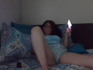 Capturi de ecran de difuzare hollycherry