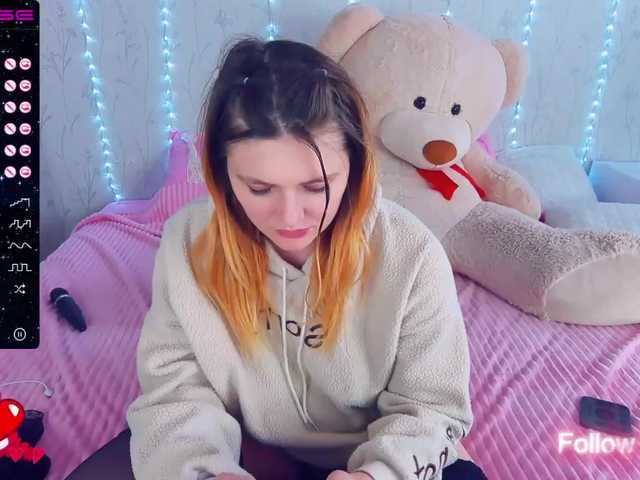 Capturi de ecran de difuzare HolyKate