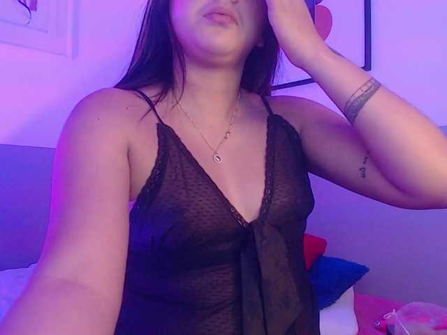 Fotografii hornyalisson I been a bad girl, destroy my pussy with your tips LUSH IS ON!!! @remain