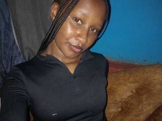 Chat video erotic Hornycee2