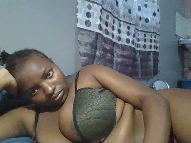 Capturi de ecran de difuzare Hot-Melanin1