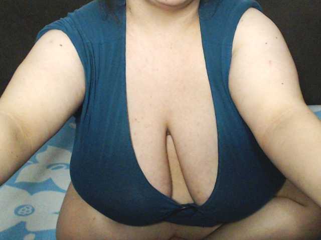 Fotografii hotbbwboobs Hi guys. I'm new here. Make me happy #40 flash boobs #50 oil lotion on boobs #60 flash ass #80 flash pussy #100 Snapchat #150 naked #170 finger pussy #200 Dildo in pussy