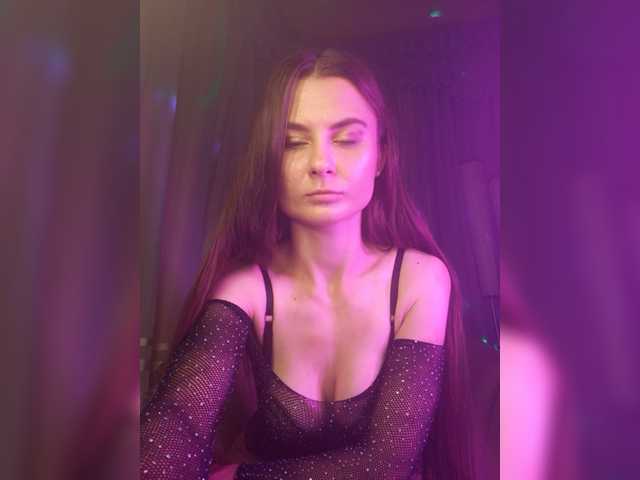 Capturi de ecran de difuzare Lady_in_Love