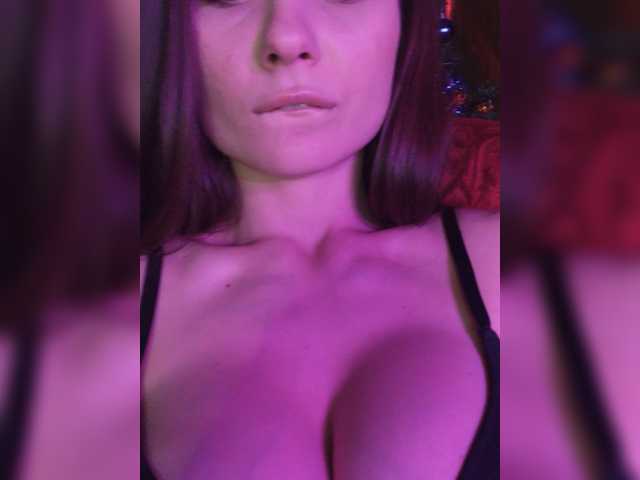 Capturi de ecran de difuzare Lady_in_Love