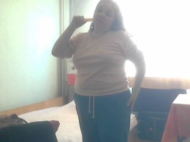 Capturi de ecran de difuzare Hotcutiefun