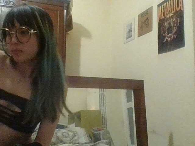 Capturi de ecran de difuzare HoTdAiSy