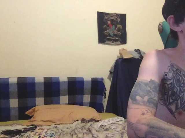 Capturi de ecran de difuzare HoTdAiSy