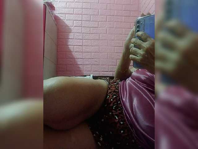 Capturi de ecran de difuzare hotgrannyxx