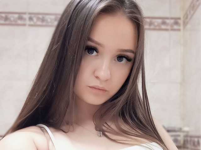 Fotografie a profilului HotLilii