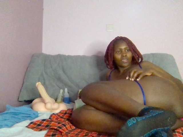 Capturi de ecran de difuzare Hotnightnurse