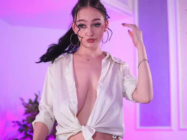 Capturi de ecran de difuzare HotSkinnyX