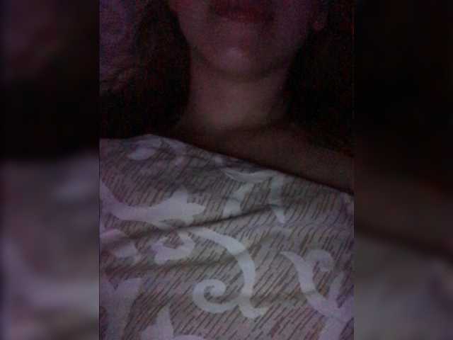 Capturi de ecran de difuzare HottBabe