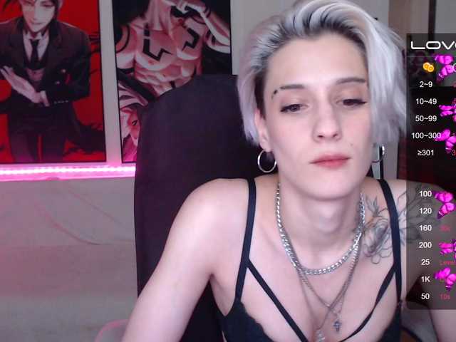 Capturi de ecran de difuzare HottiDevil