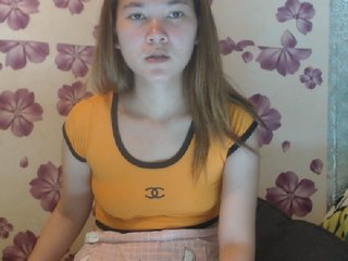 Capturi de ecran de difuzare hottiekylie27