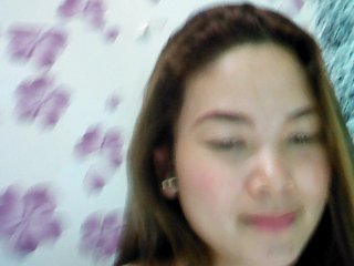 Capturi de ecran de difuzare hottiekylie27