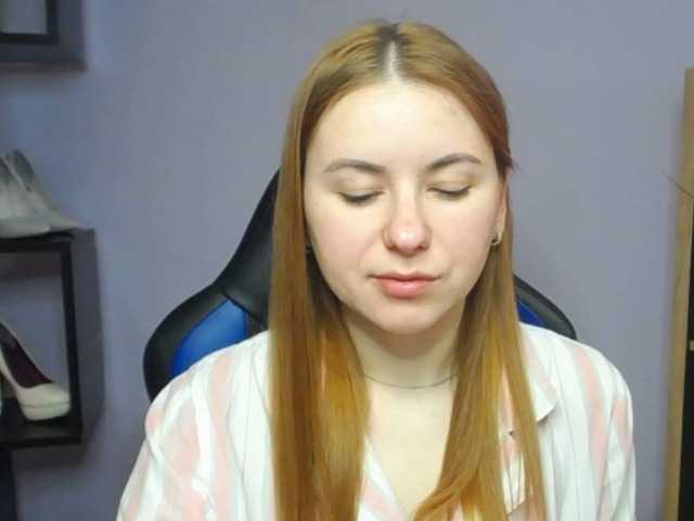 Capturi de ecran de difuzare hottiexLayla