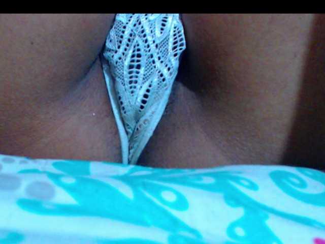 Capturi de ecran de difuzare KATYY-HOTTT