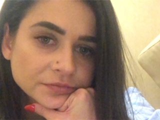 Fotografii HottyHelen19 Hello!!! We add to friends and we press love !! I love to misbehave in private chat))