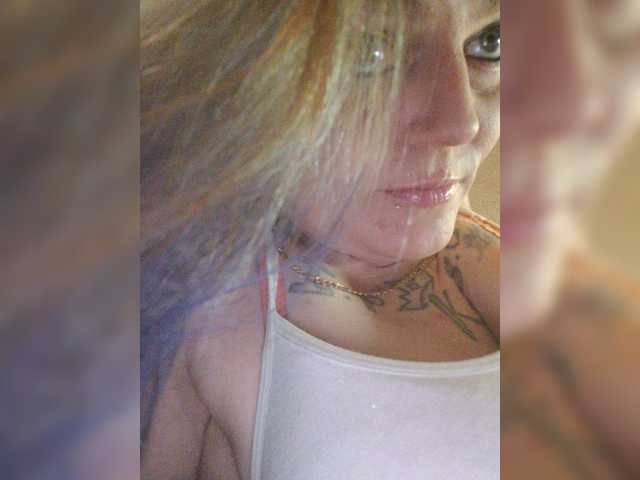 Capturi de ecran de difuzare IBTHASHiiT