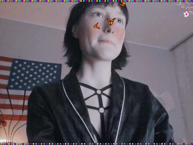 Capturi de ecran de difuzare im_still_here