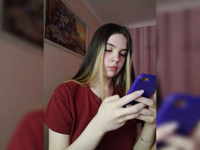 Capturi de ecran de difuzare iloveqni