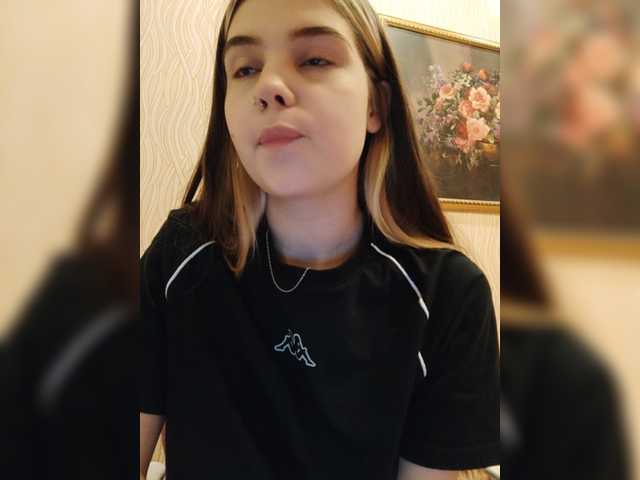 Capturi de ecran de difuzare iloveqni