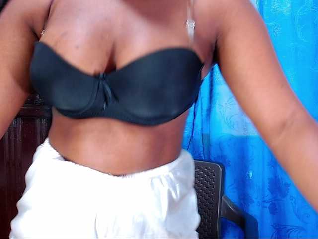 Fotografii inayabrown #new #hot #latina #ebony #bigass #bigtits #C2C #horny n ready to #fuck my #pussy in pvt! My #Lovense is ON! #Cumshow at goal!