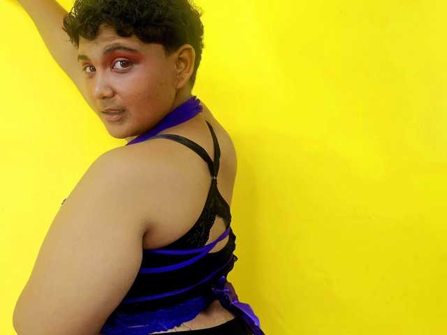 Fotografie a profilului IndianFoxyXXX