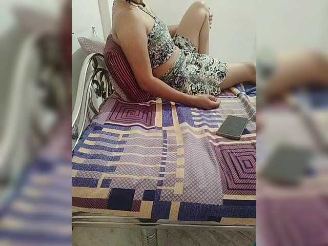 Capturi de ecran de difuzare Indianwife
