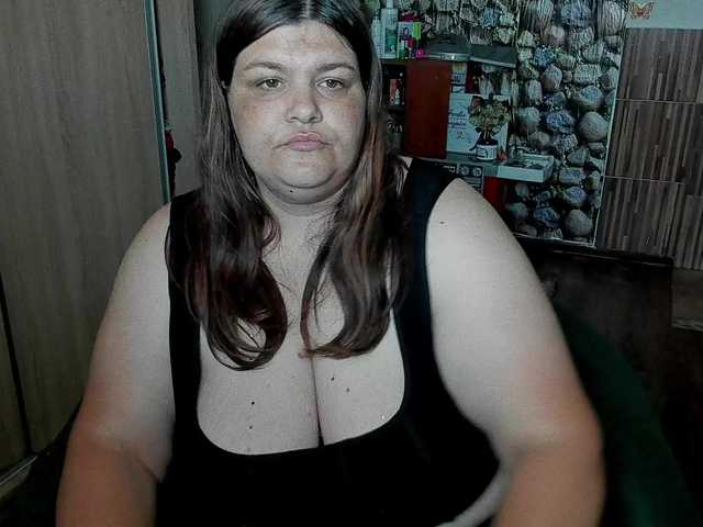 Capturi de ecran de difuzare Ionysexylips69