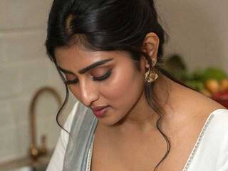 Chat video erotic IqraQueen