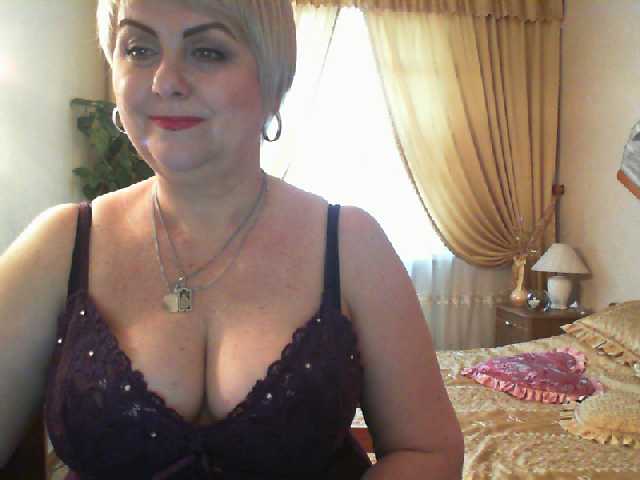Capturi de ecran de difuzare Irene777