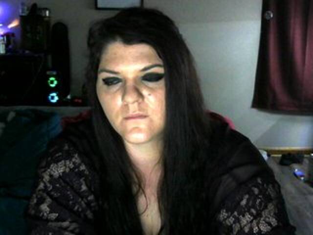 Capturi de ecran de difuzare irisclover25