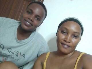 Chat video erotic Ishaandhappy2