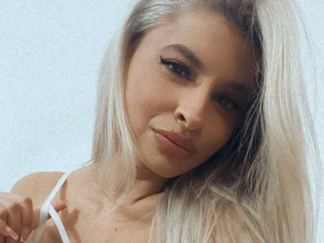 Fotografie a profilului IsabellaKitten