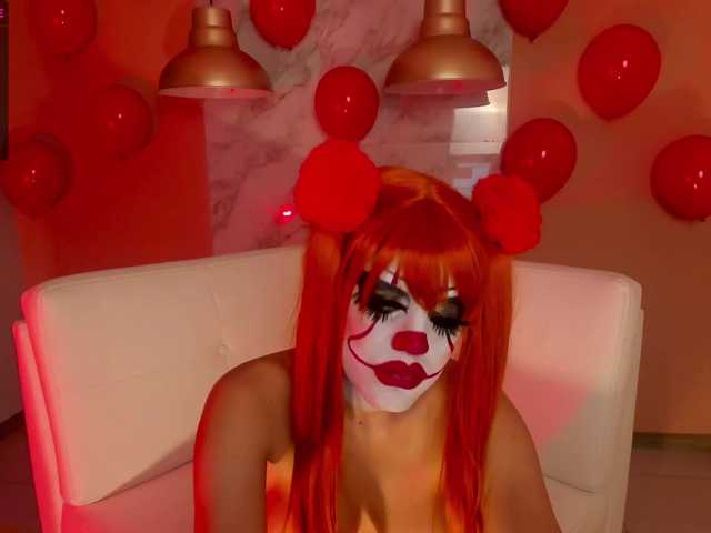 Fotografii IvyRogers Goal: FingeringCum 562 left | let's celebrate this halloween with a good cumshow! PVT is on♥